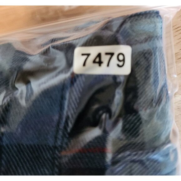 Duluth Trading Co Relaxed Fit Plaid Button Down Long Sleeve Flannel Shirt Size L - Picture 14 of 14